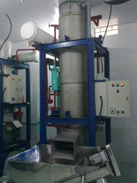 Máy làm đá viên 4 tấn ngày